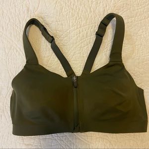Victoria’s Secret High Impact Front-Close Sports Bra